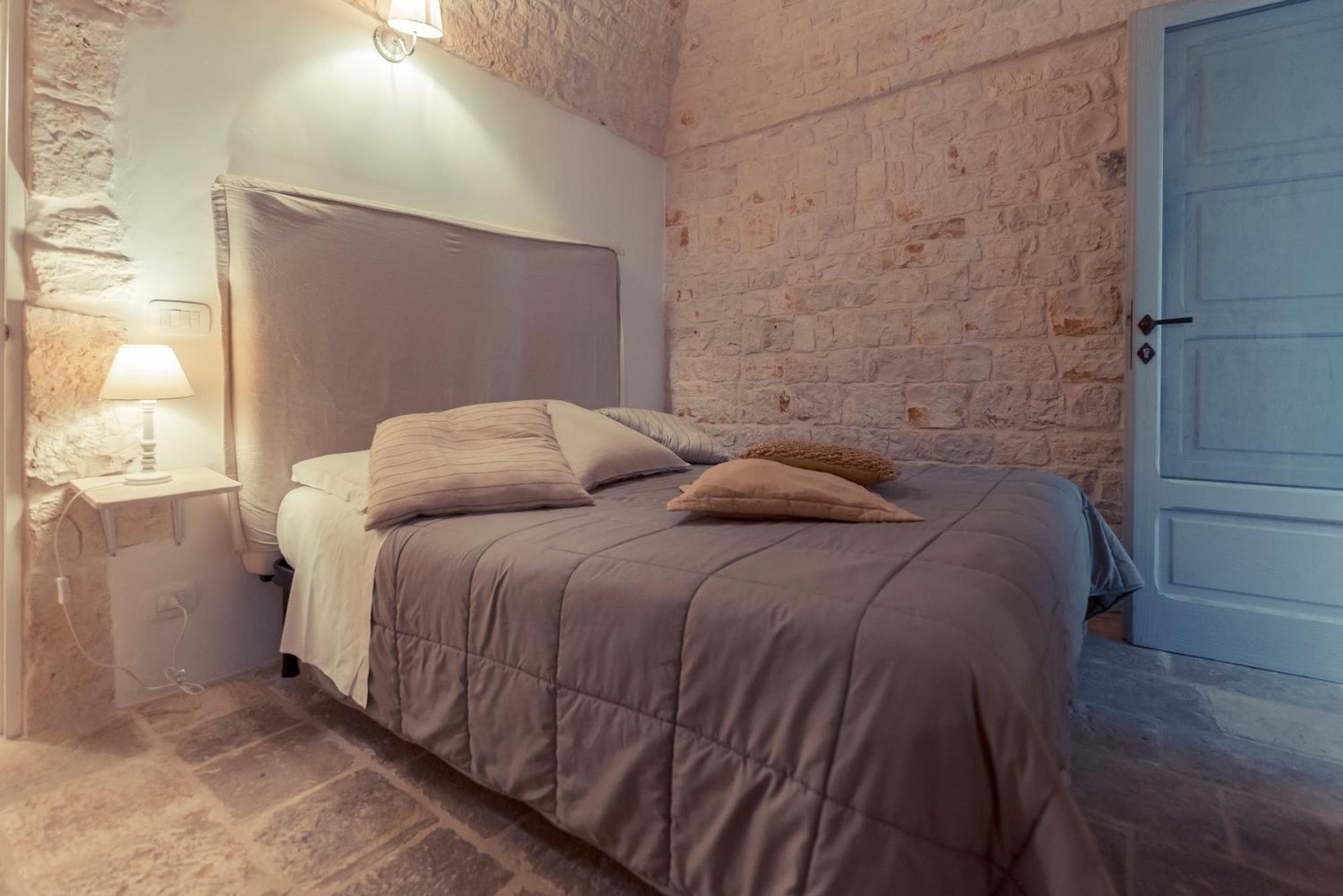 Widespread Trulli In The Historic Center - Trulli Antichi Mestieri *