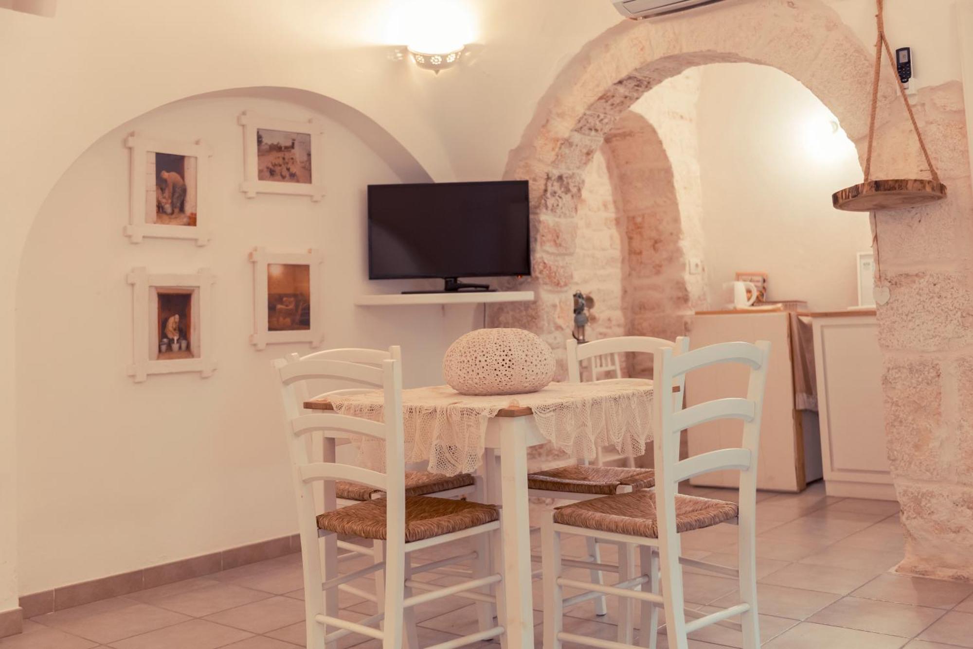 Widespread Trulli In The Historic Center - Trulli Antichi Mestieri Holiday home *