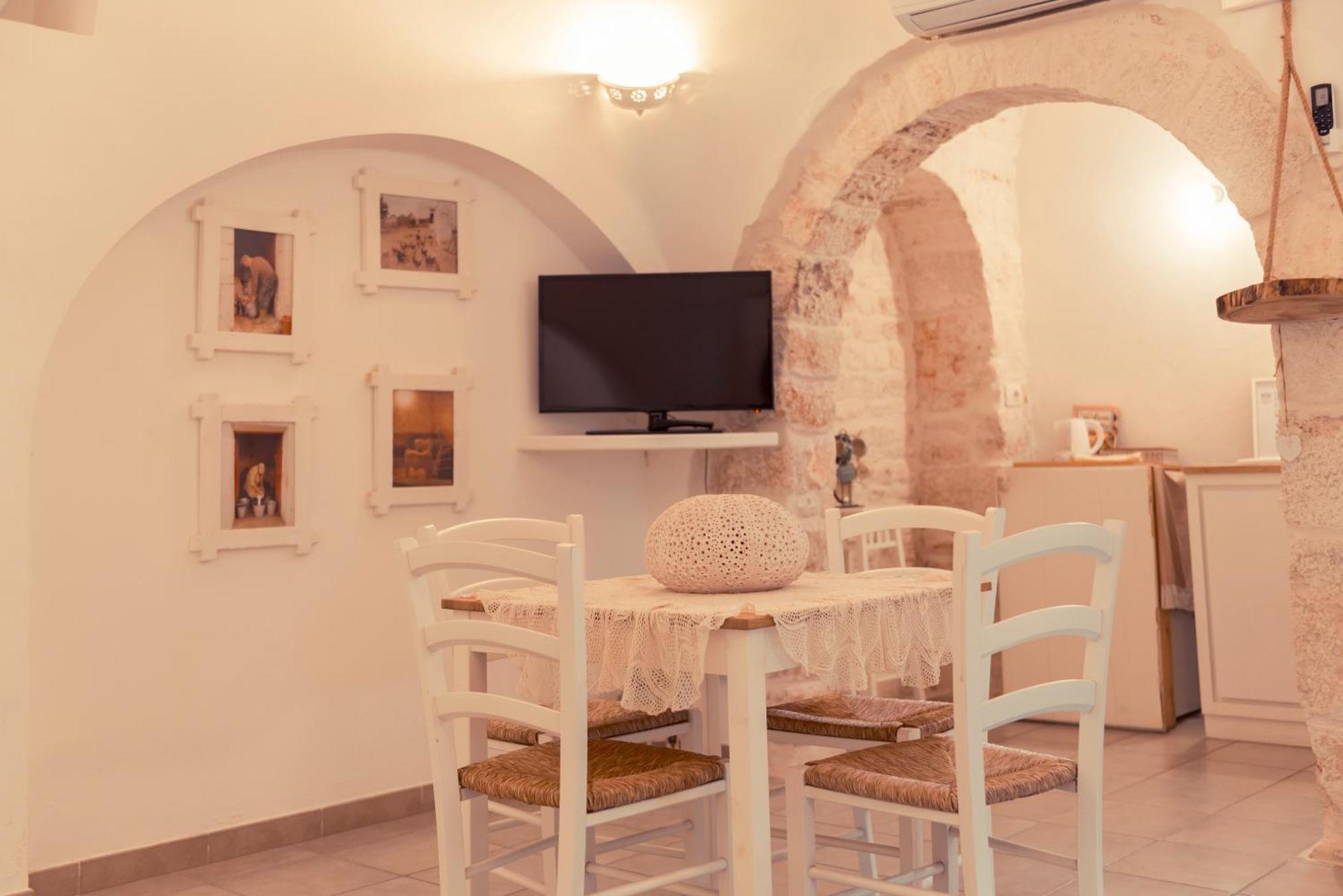 Holiday home Widespread Trulli In The Historic Center - Trulli Antichi Mestieri *