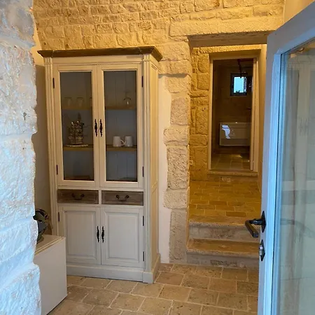 Widespread Trulli In The Historic Center - Trulli Antichi Mestieri Alberobello Exterior photo