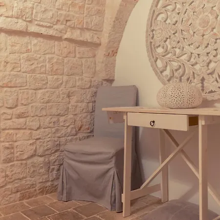 Widespread Trulli In The Historic Center - Trulli Antichi Mestieri Alberobello Exterior photo