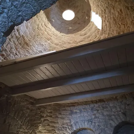 Widespread Trulli In The Historic Center - Trulli Antichi Mestieri Alberobello Exterior photo