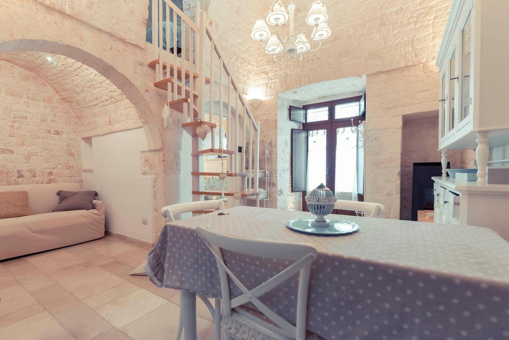 Holiday home Widespread Trulli In The Historic Center - Trulli Antichi Mestieri *