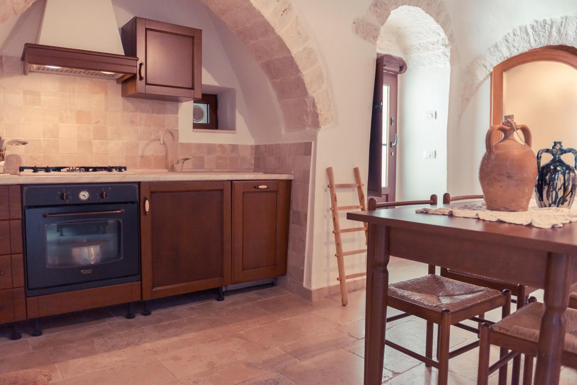 Widespread Trulli In The Historic Center - Trulli Antichi Mestieri